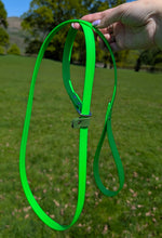 Load image into Gallery viewer, Green Checkmate Slip Lead/Figure 8 Lead