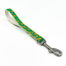 Load image into Gallery viewer, Mystery Mutts Traffic Handle