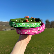 Load image into Gallery viewer, Green Checkmate Collar