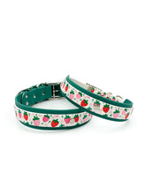 Load image into Gallery viewer, Strawberry Collar