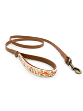 Load image into Gallery viewer, Autumn Fox Classic Lead