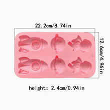 Load image into Gallery viewer, Space Treat Mould