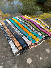 Load image into Gallery viewer, Giraffe Print Collar