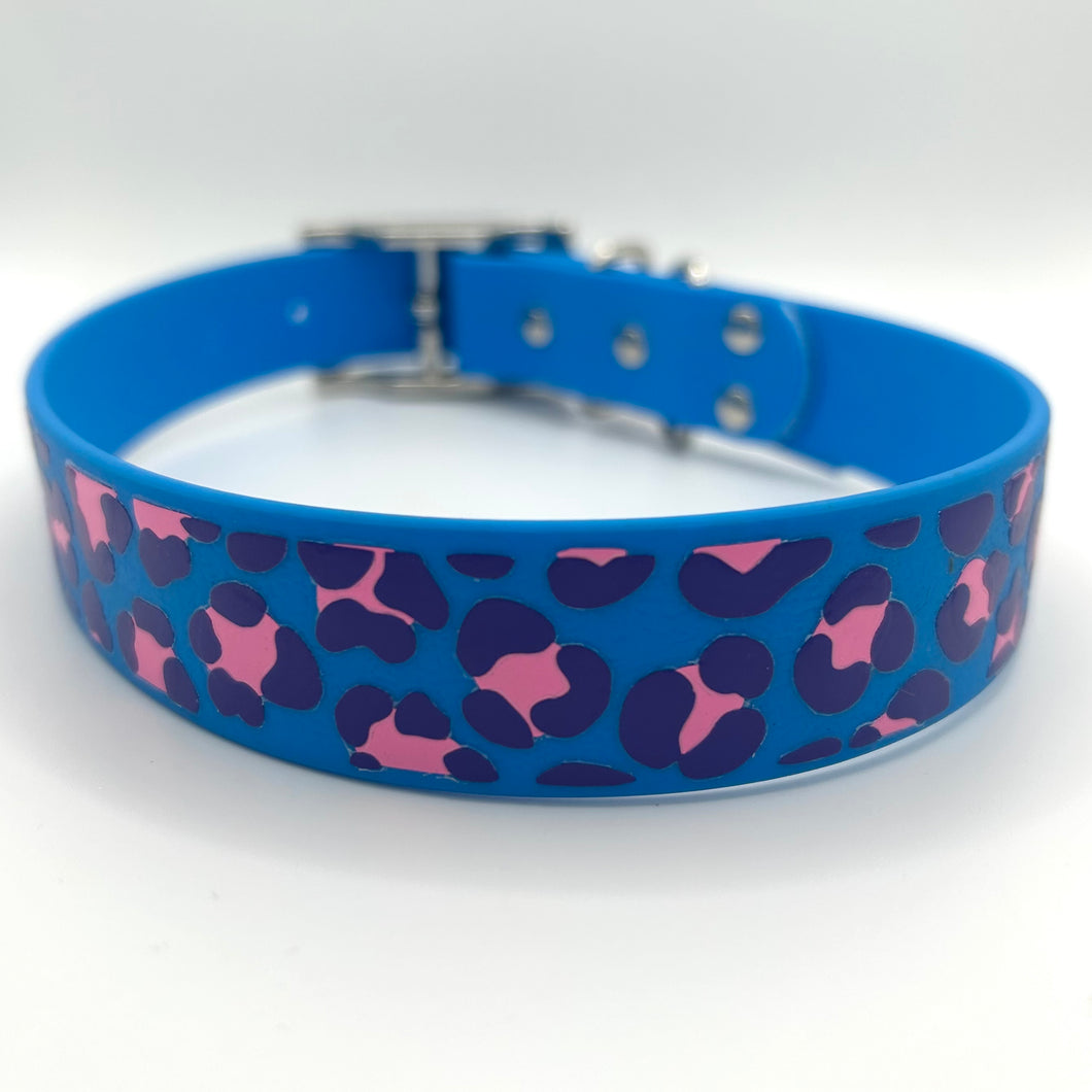 Sky Blue Leopard Collar - Large (16