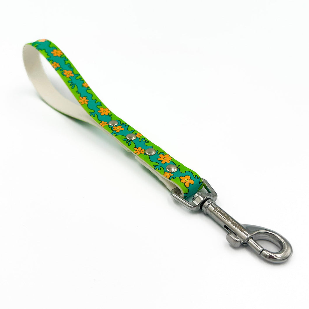 Mystery Mutts Traffic Handle