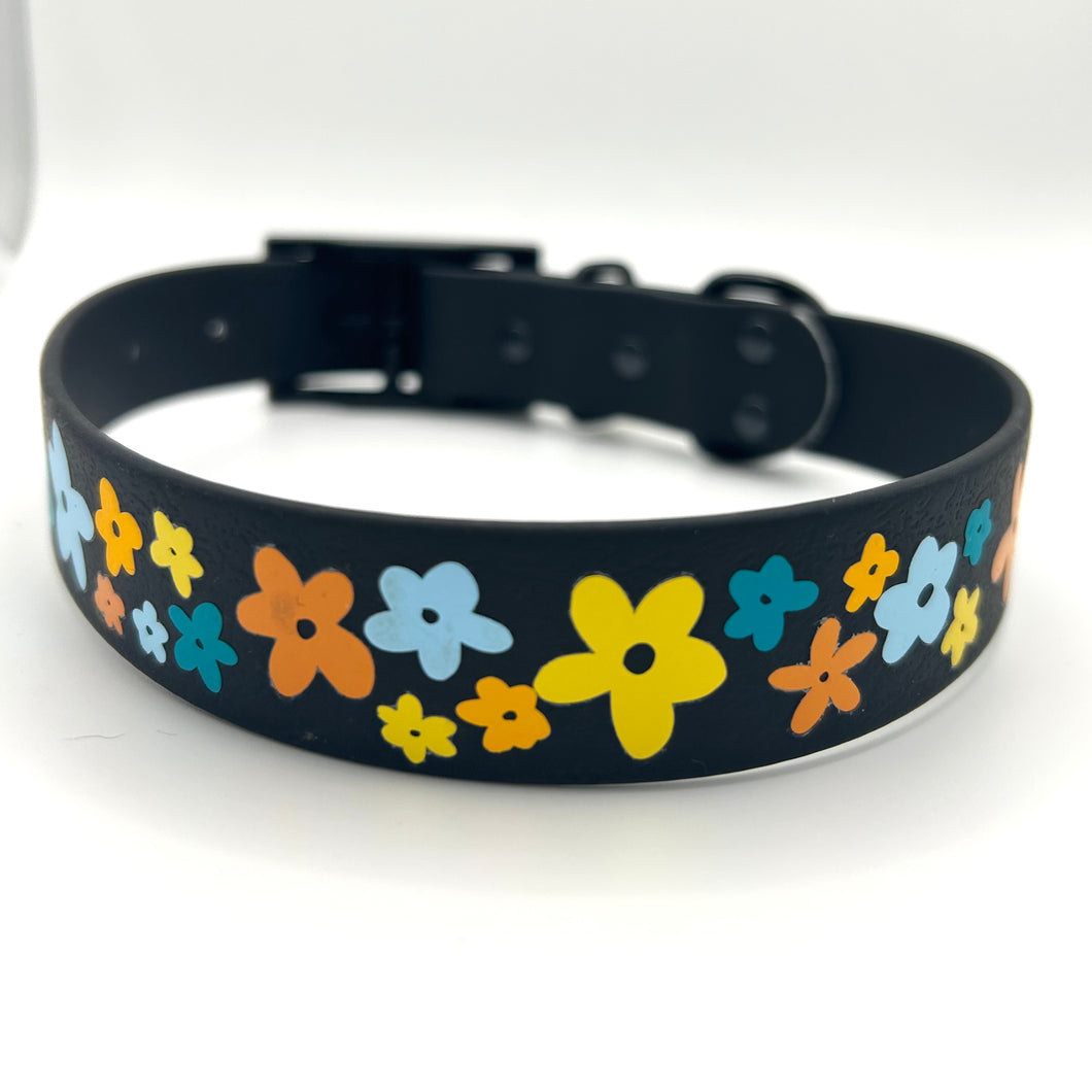 Black Groovy Baby Collar - Medium (14